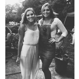 Meet your Posher, Genevieve